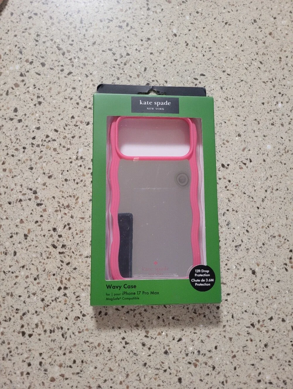Kate Spade New York iPhone 17 Pro Max Magsafe Wavy Mirrored Pink Phone Case